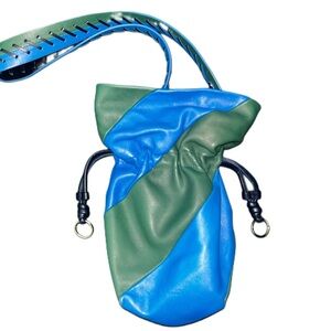 Green and blue swirl bucket bag